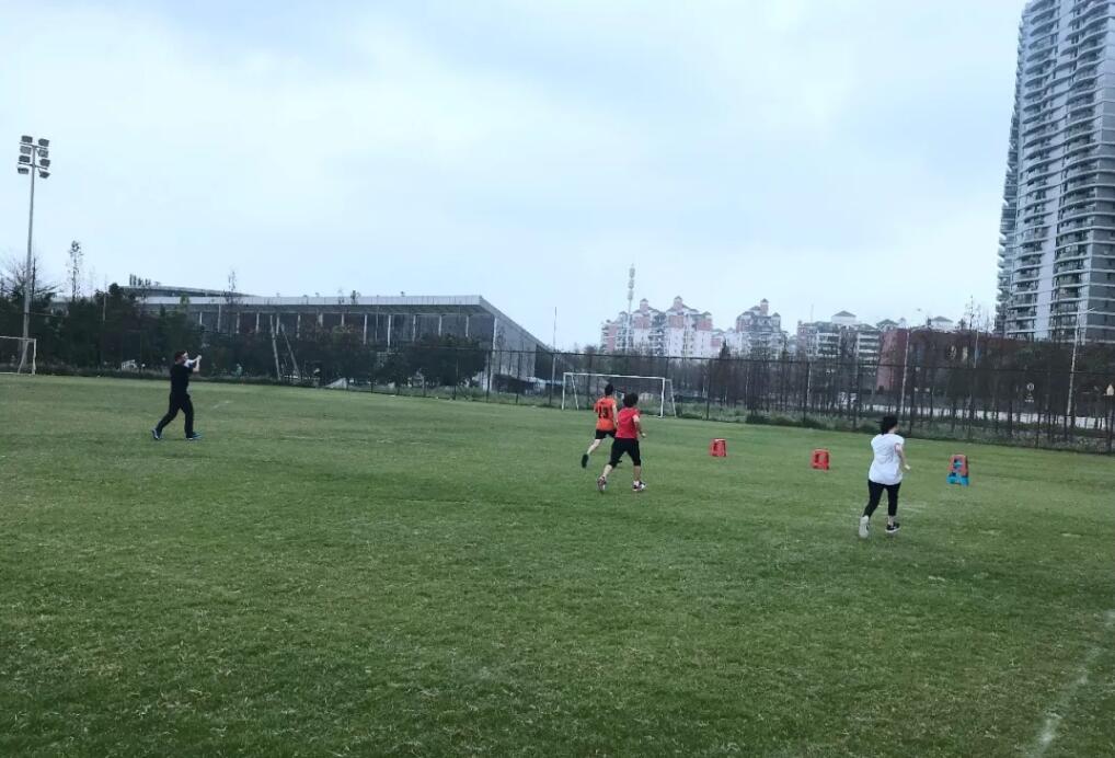 91香蕉成人APP91久久香蕉国产熟女线看接力赛